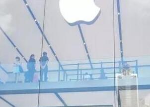 iPhone 7������2��  ����Ӫ���ðͷ��س���ƻ����׬