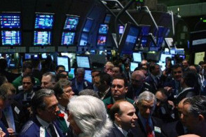 �����ͼ۴���2.2% �ط�ÿͰ50��Ԫ�Ϸ�