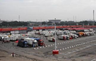 �·����г������Ƚ���Ӧ �߲���������������