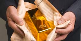 2024��40�δ���ʷ�¸� ����2025���ܷ���3000��Ԫ��